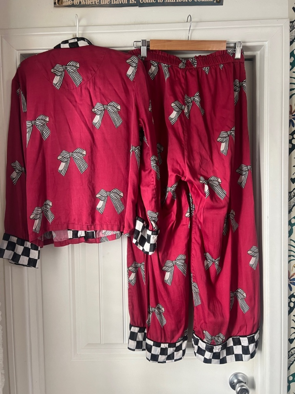Mackenzie Childs X Printfresh Eco Satin Soho Pajama Set in Bows Small - Picture 8 of 8